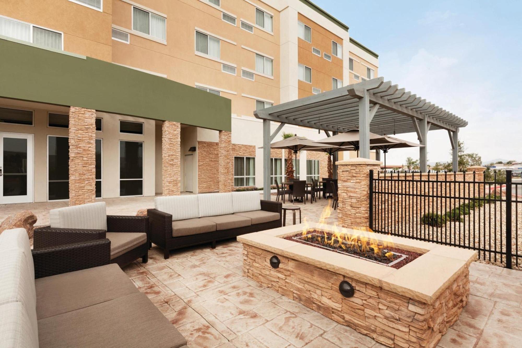 Courtyard By Marriott El Paso East/I-10 Hotel Exterior photo