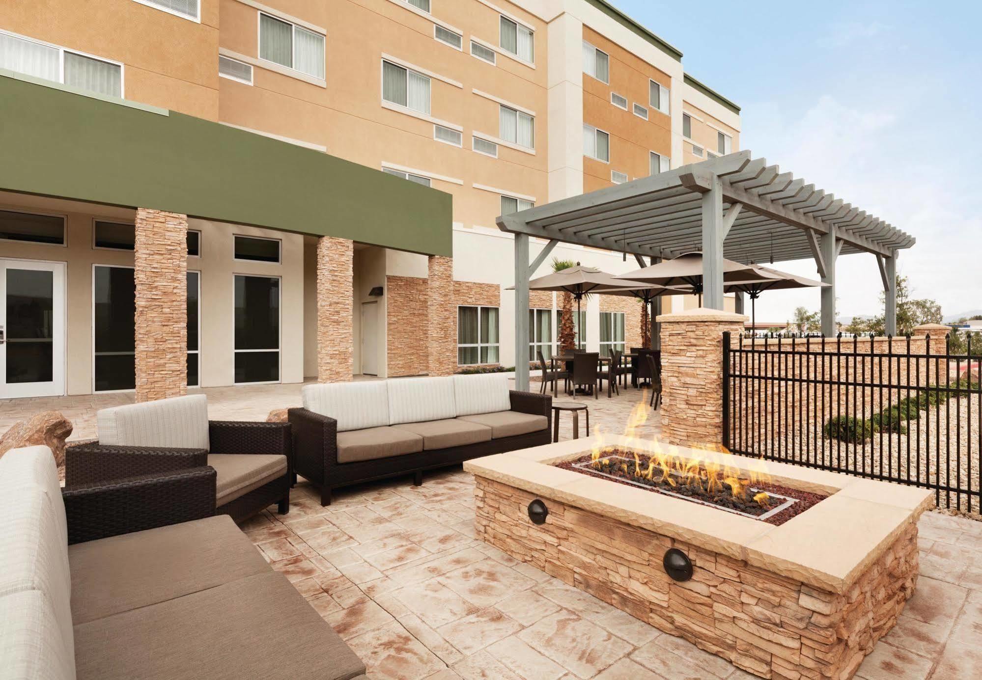 Courtyard By Marriott El Paso East/I-10 Hotel Exterior photo